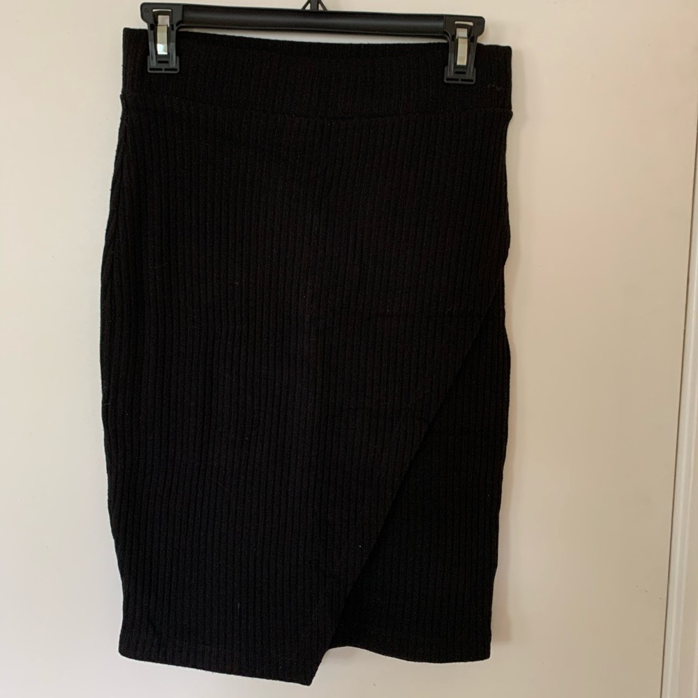 Splendid Ribbed Knit Knee Length Pencil Skirt Blk